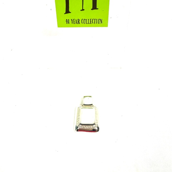 Vintage Chicco’s Silver Pendant | Rectangular Frame Pendant | Designer Jewelry | - Picture 10 of 12